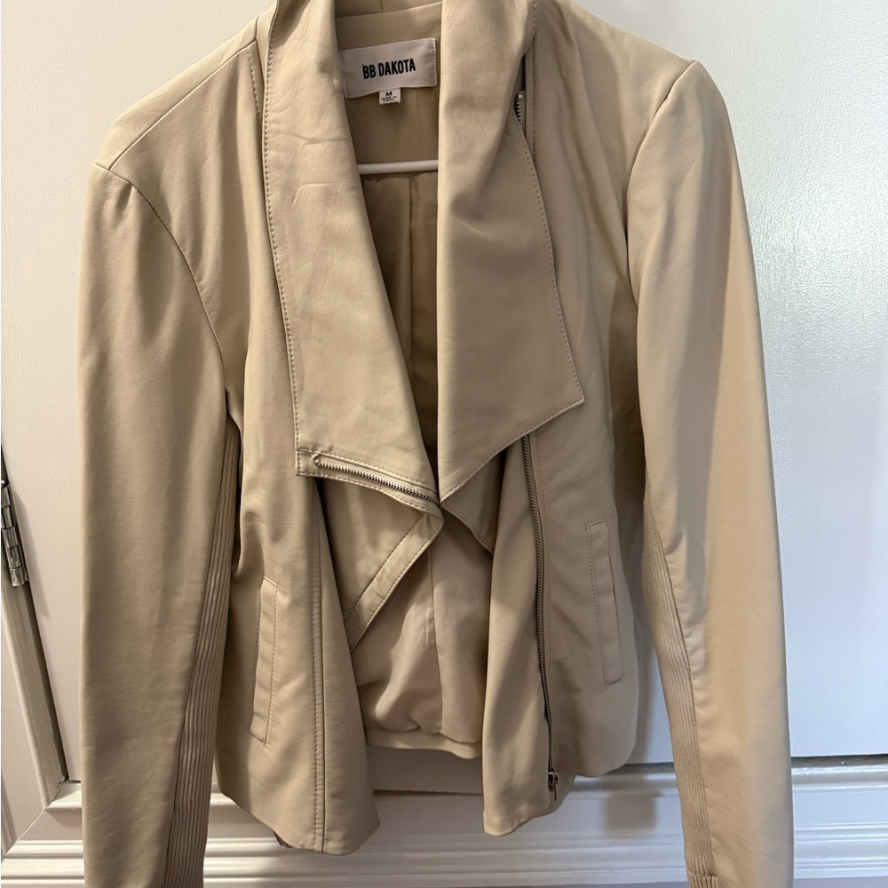 BB Dakota Women's Tan Leather Jacket